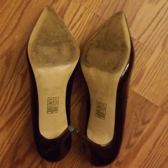 Shoes - Picture 4 of 6